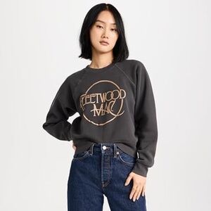 Daydreamer Fleetwood Mac Circle Logo Raglan Crew Sweatshirt, size large
